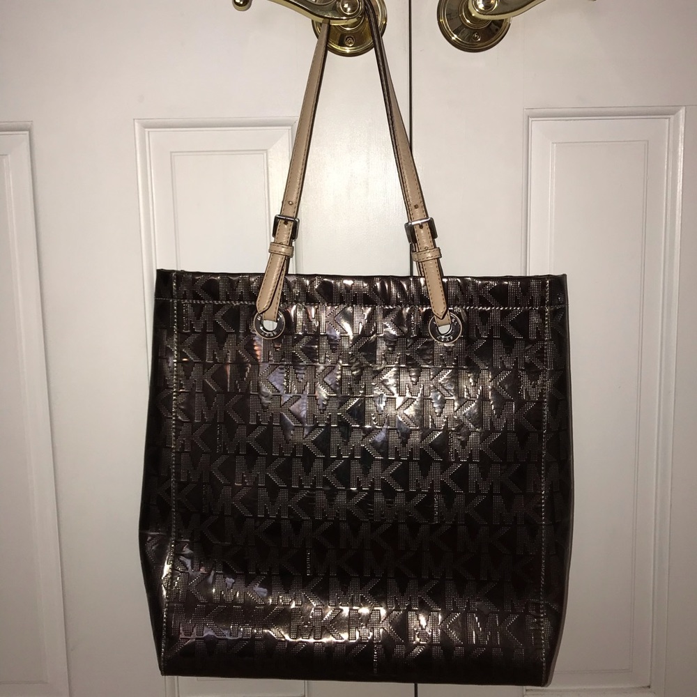Michael Kors tote